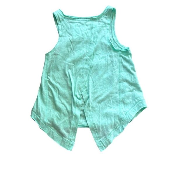 Tank Top Bundle - Picture 7 of 14